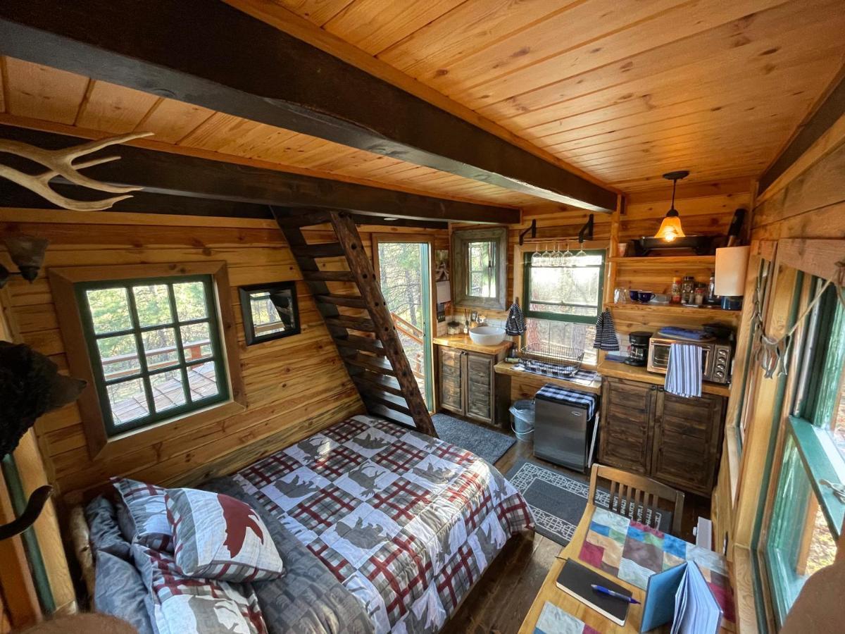 Отель Treehouse Ranch Goldendale Экстерьер фото